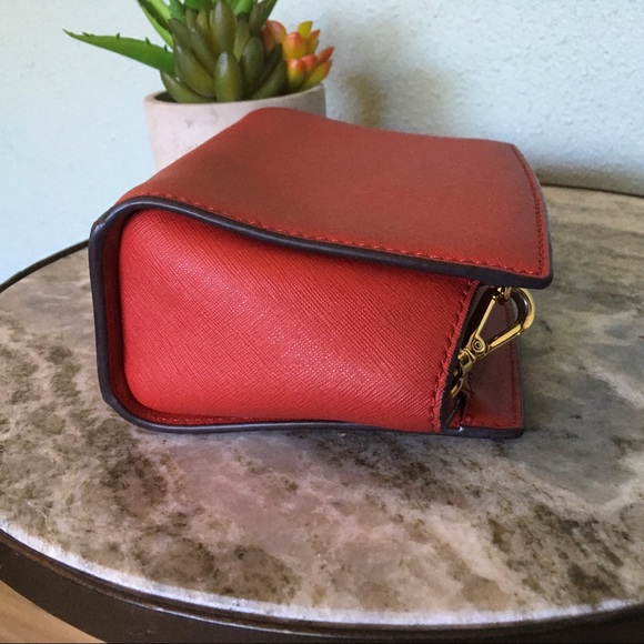 🥀Michael Kors Red Selma Mini Messenger Purse - Picture 14 of 16